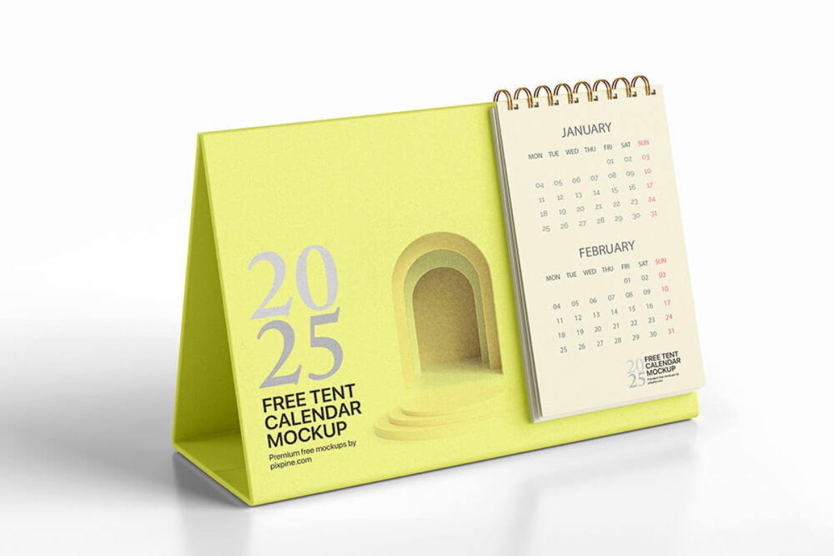 Desk Tent Calendar Mockup