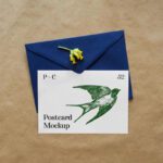 free-Greeting-Card-with-Envelope-Mockup